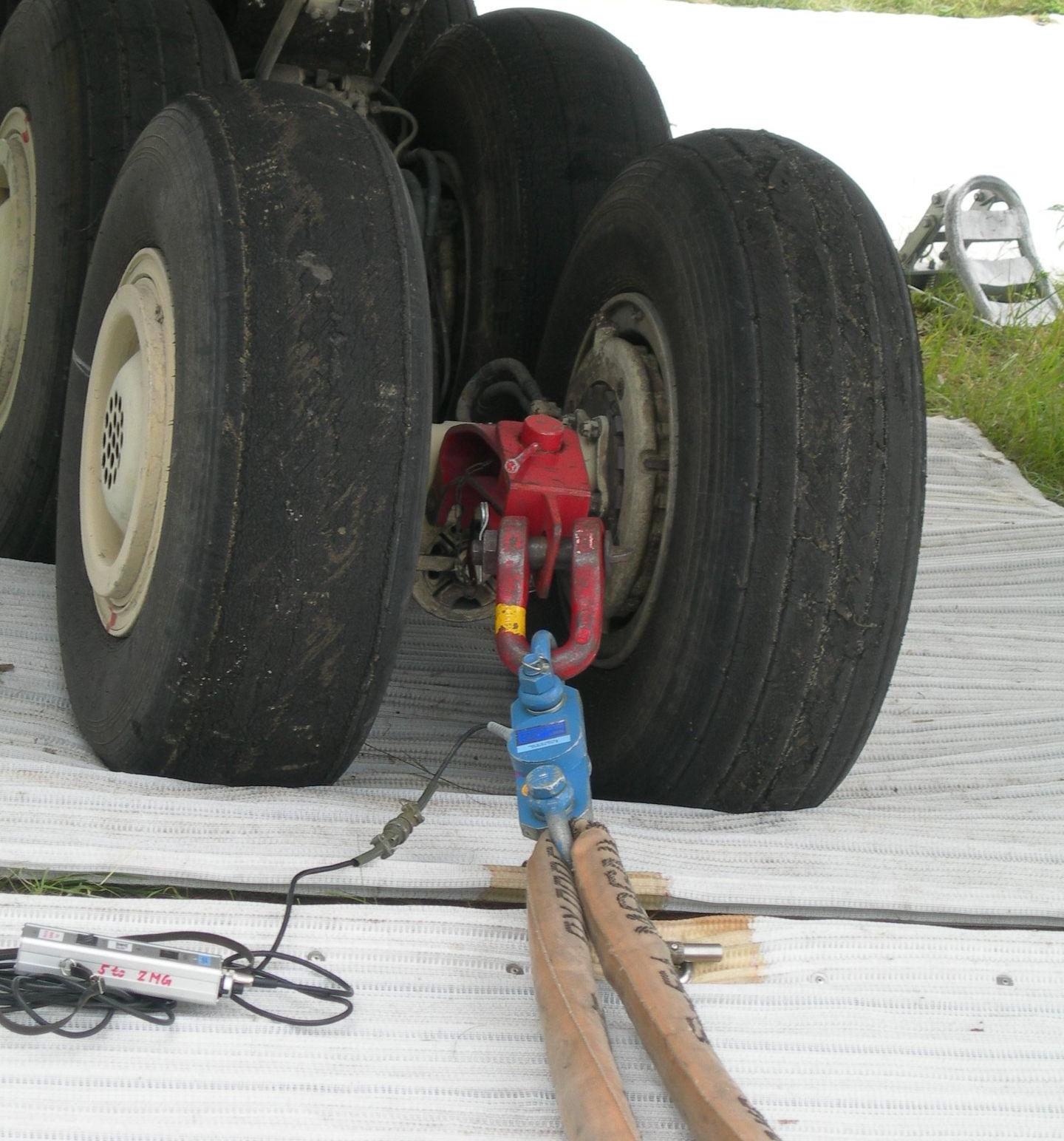 Towing equipment